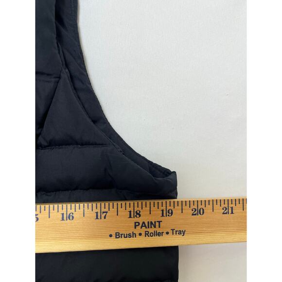 Lands’ End Women’s 10/12 Black Down Blend Zip Front Puffer Vest Insulated Fall - Picture 2 of 6